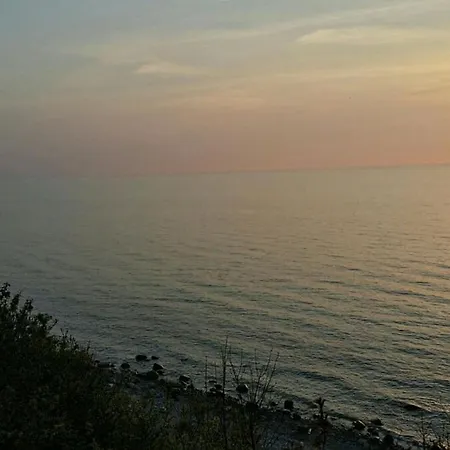 Traumhaftes Ostsee- Unter Reet In Prázdninový dům
